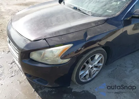 2011 Nissan Maxima 3.5 S z USA, uszkodzony, nr VIN 1N4AA5AP7BC834042